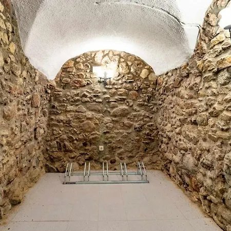 Dom wakacyjny Can Casadevall Casa Rural A Los Pies De Los Pirineos Girona